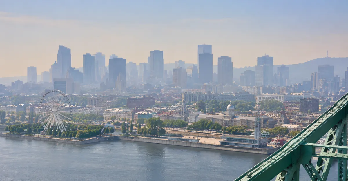 Live Montreal, QC Forest Wildfire & Smoke Map Today: Local Air Quality Tracking & Indoor Protection Solutions
