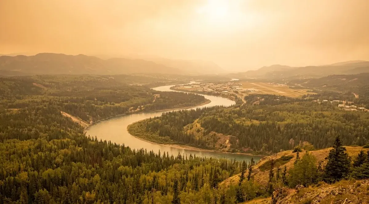 Carte en direct des feux de forêt et de la fumée du Yukon aujourd'hui : suivi de la qualité de l'air territorial et solutions de protection intérieure